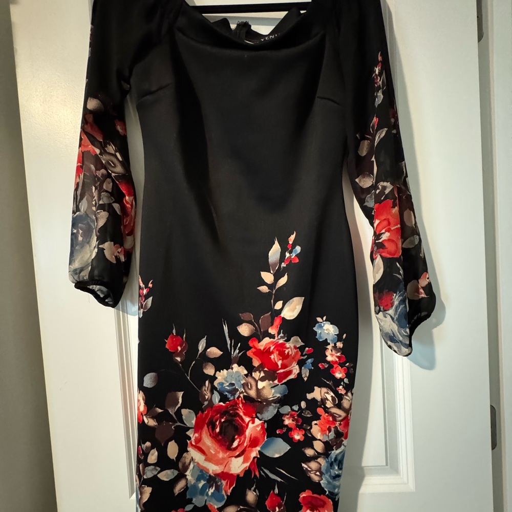 VENUS Black and Red Sheath Dress with Bishop Sleeves